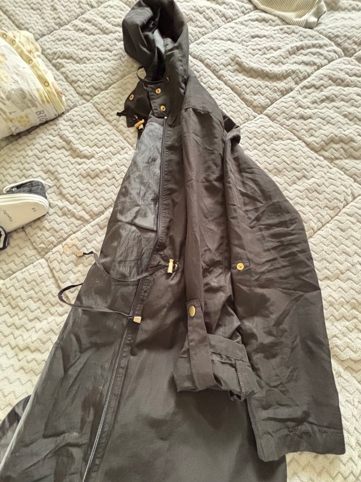 Siyah kadın  Trenchcoat - Görsel 5