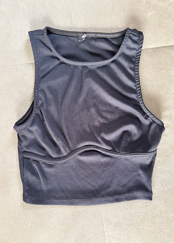 s Beden Siyah Kolsuz Crop Top Yüksek Yakalı