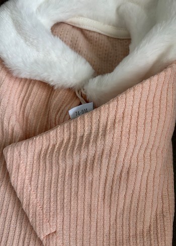 Kız Çocuk Pembe Poncho Beyaz Kürk Detaylı - Görsel 2