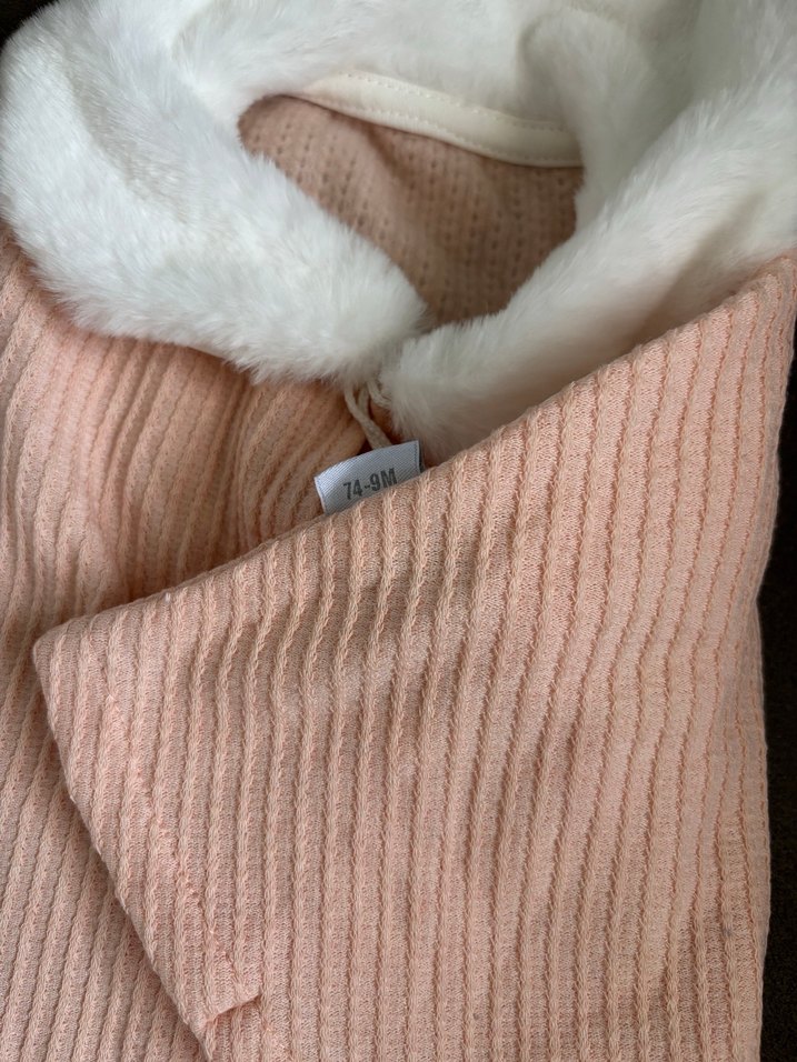 Kız Çocuk Pembe Poncho Beyaz Kürk Detaylı - Görsel 2