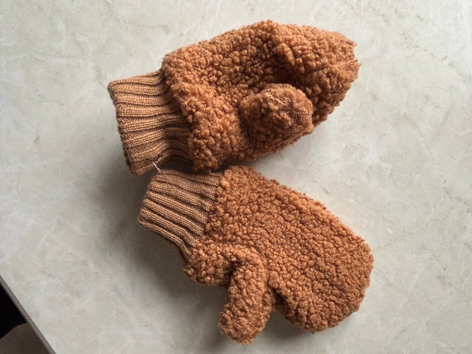 Kahverengi  Peluş çocuk Eldiveni - Görsel 2