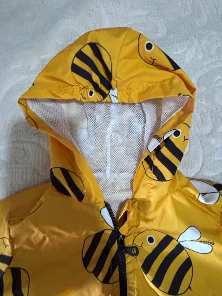 Sarı Kapüşonlu Unisex Çocuk Yağmurluk - Görsel 3