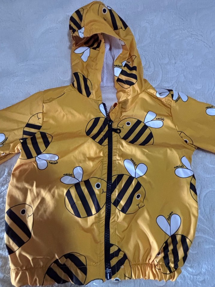 Sarı Kapüşonlu Unisex Çocuk Yağmurluk - Görsel 2