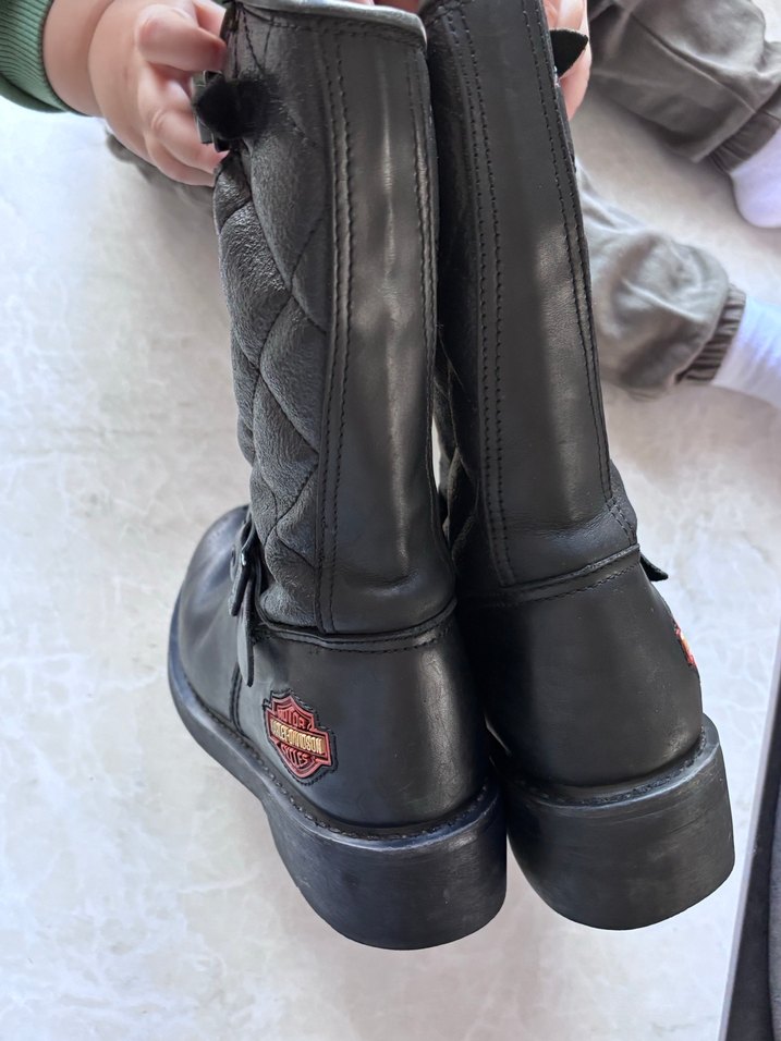 Siyah Tokalı Harley-Davidson Kadın Biker Bot - Görsel 2