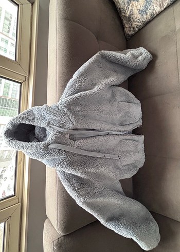 Gri Kapüşonlu Peluş Kadın mont - Görsel 5