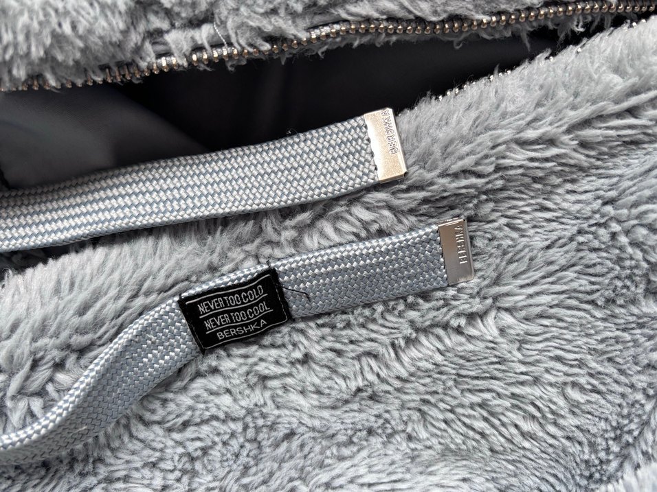 Gri Kapüşonlu Peluş Kadın mont - Görsel 2