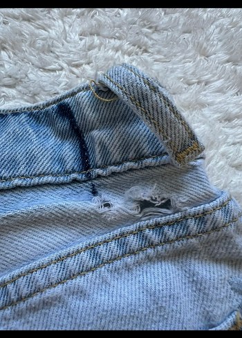 Bershka Nakışlı Bohem Mavi Mini Kot Şort - Görsel 4