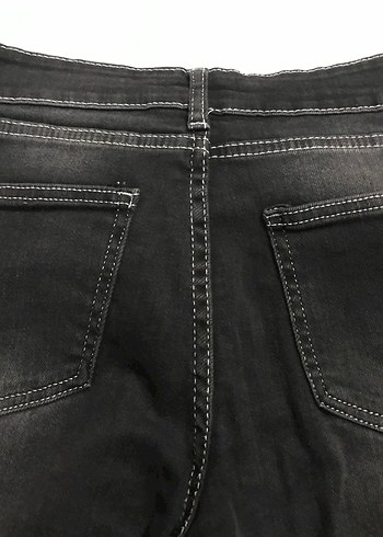 Siyah Bol Kesim Midi Denim Pantolon - Görsel 4