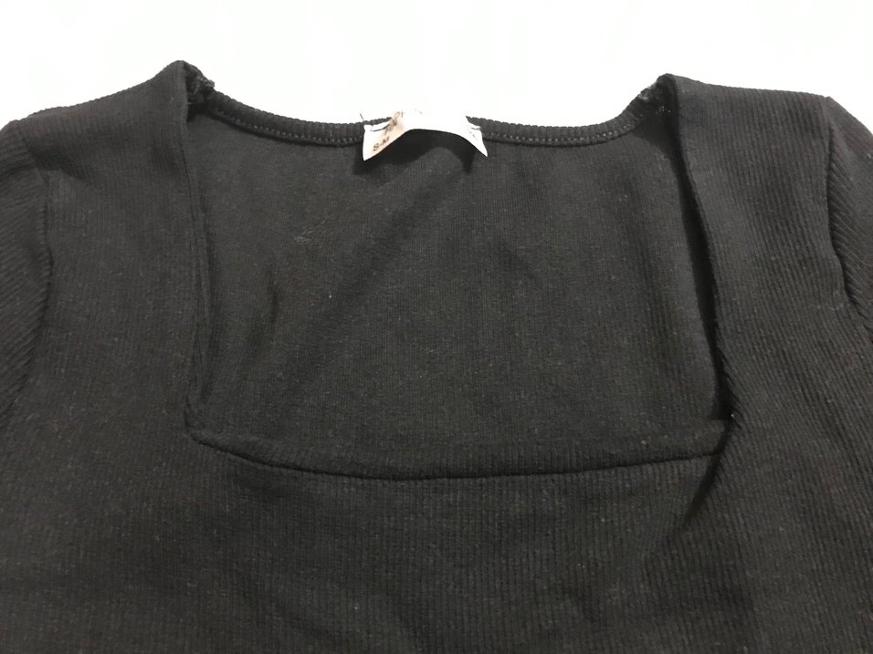 Uzun Kollu Siyah V Yaka Triko Elbise - Görsel 2