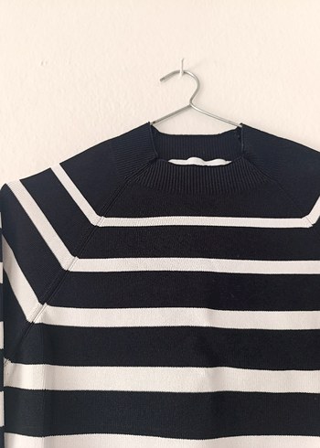 Siyah Beyaz Çizgili Kadın Triko Kazak - Görsel 2