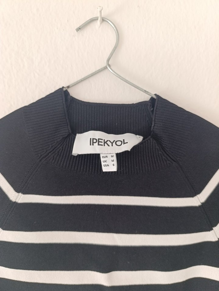 Siyah Beyaz Çizgili Kadın Triko Kazak - Görsel 4