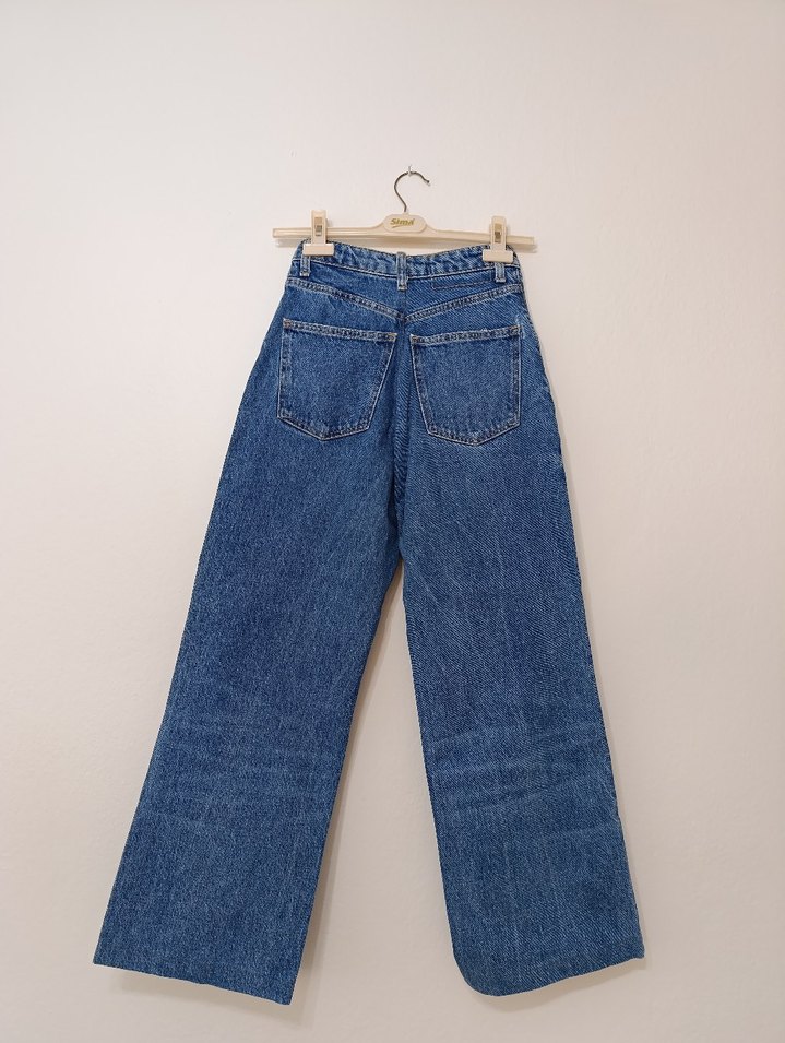 Kadın Mavi Loose Fit Yırtık Kot Pantolon - Görsel 3