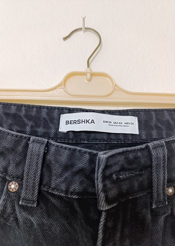 Siyah Regular Fit Kadın Denim Pantolon - Görsel 4