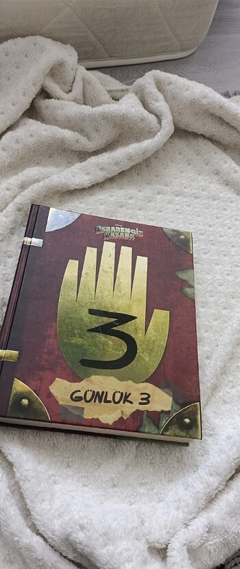 Esrarengiz kasaba günlük 3