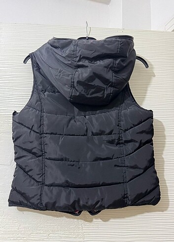 Zara Zara siyah renk şişme yelek 