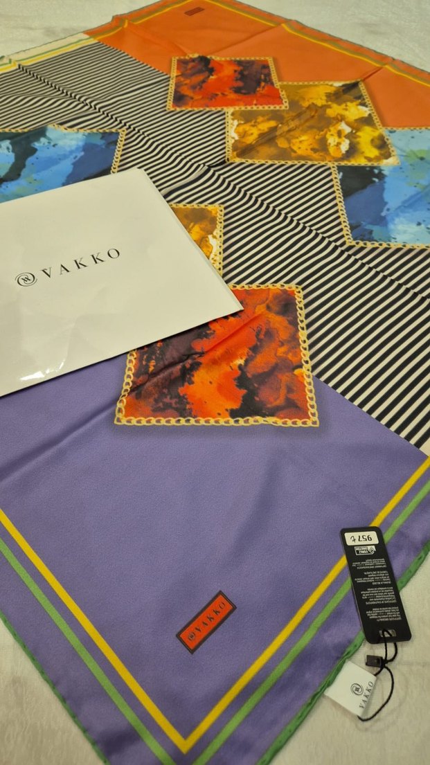 Çok Renkli Kadın esarp - Görsel 2