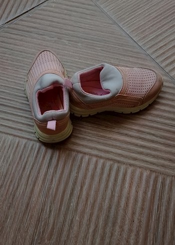 24 Beden pembe Renk Kız Çocuk Pembe Cırt Cırtlı Spor Ayakkabı
