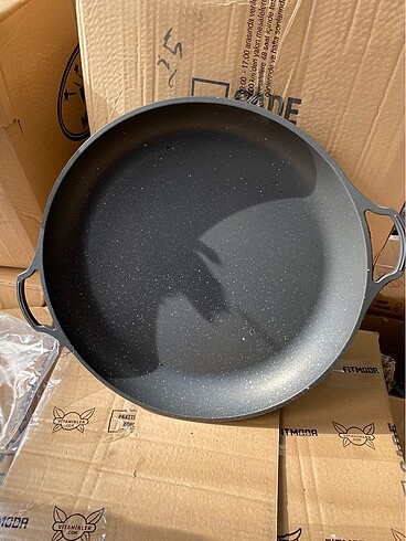 Döküm Granit kavurma sacı 36cm