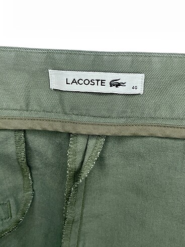 40 Beden yeşil Renk Lacoste Düz Kesim %70 İndirimli.