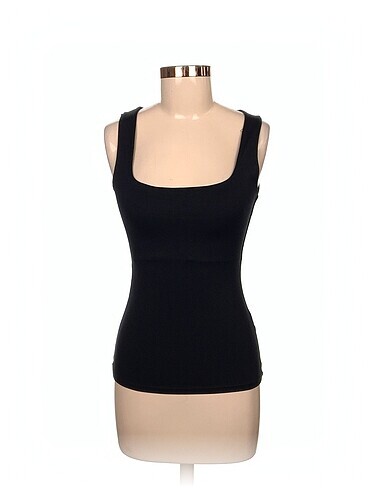 Zara T-shirt %70 İndirimli.