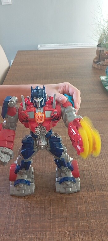 Beden Transformers Optimus Prime Işıklı ,sesli ve hareketli robot