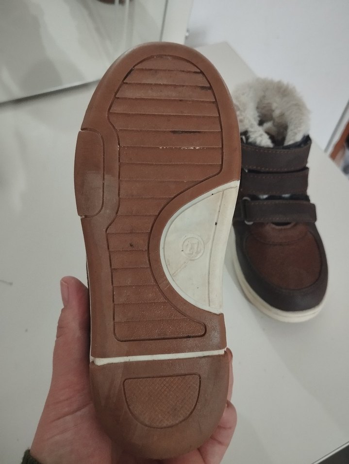 Kahverengi Erkek Çocuk Kürklü Spor Bot - Görsel 4