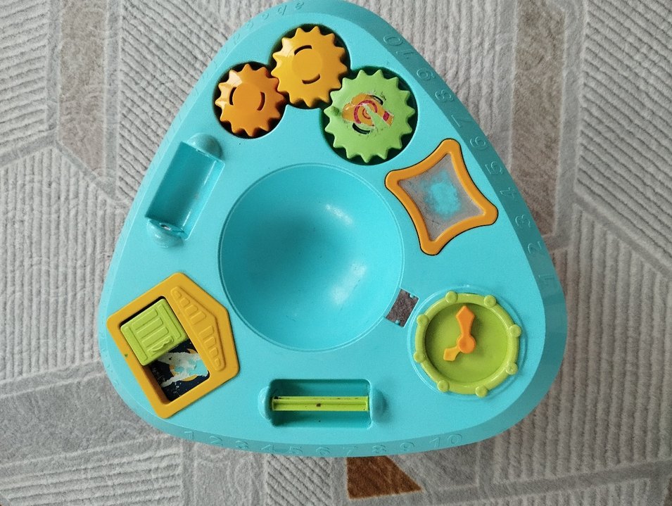 Renkli Eğitim Oyuncak Masası - Görsel 2