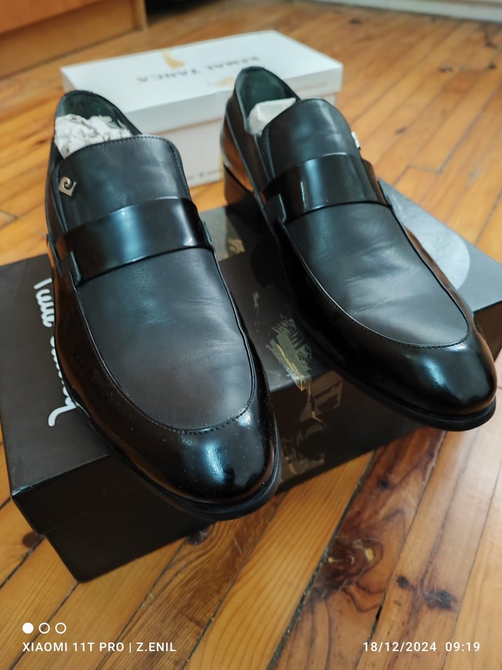 ORJİNAL PİERRE CARDİN Rugan soft Sadelikten gelen zarafet 44 - Görsel 2