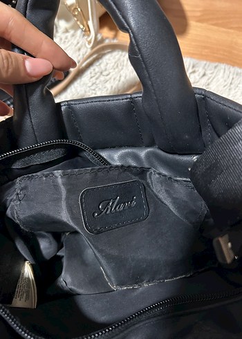 Orijinal Mavi Marka Kareli Deri Tokalı Kadın Çanta - Görsel 3