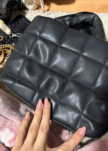 Orijinal Mavi Marka Kareli Deri Tokalı Kadın Çanta - Görsel 4