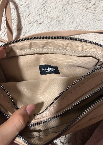 Orijinal Pull Bear Bej Kadın Fermuarlı Çapraz Çanta - Görsel 5
