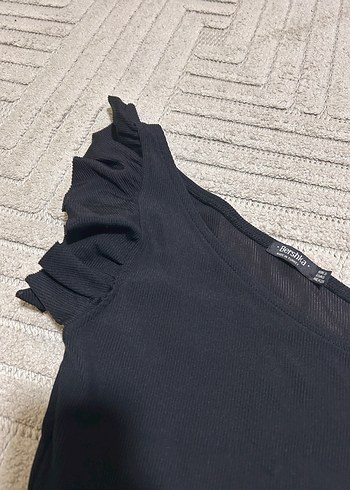 Bershka Tek Omuz Drapeli Siyah Midi Elbise - Görsel 3