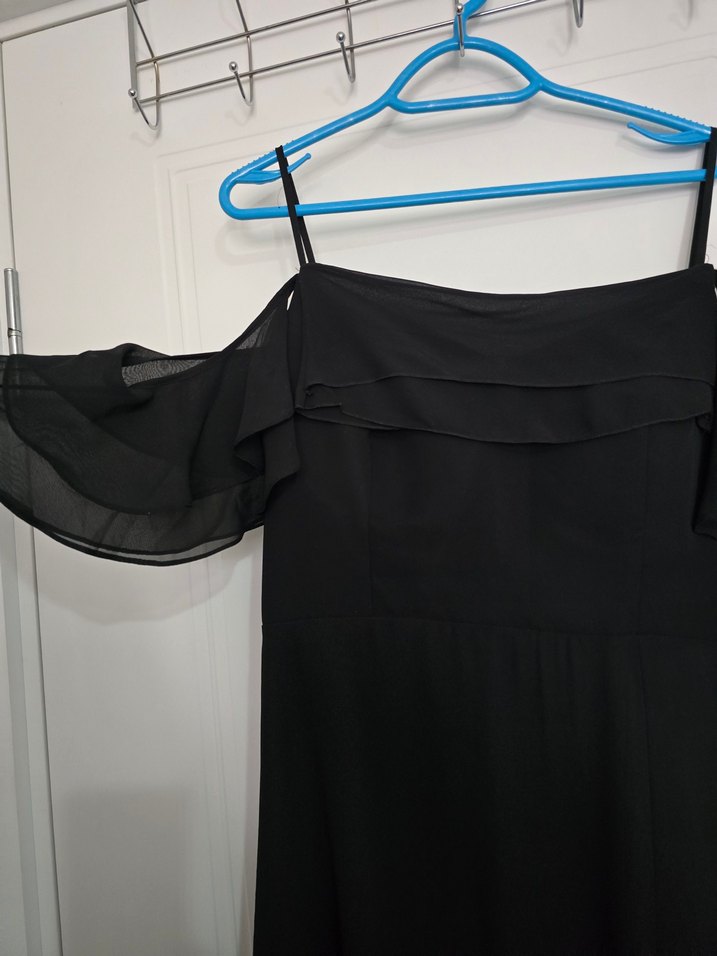 Siyah Uzun Askılı Drapeli Gece Elbisesi - Görsel 3