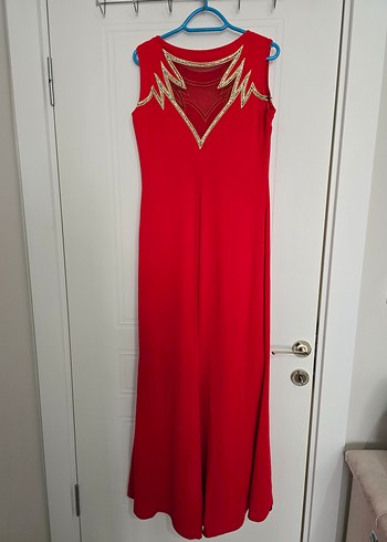 Kırmızı Nakışlı Midi Abiye Elbise - Görsel 3