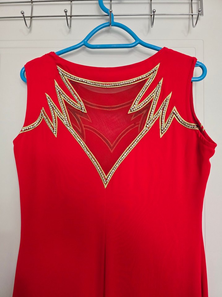 Kırmızı Nakışlı Midi Abiye Elbise - Görsel 4