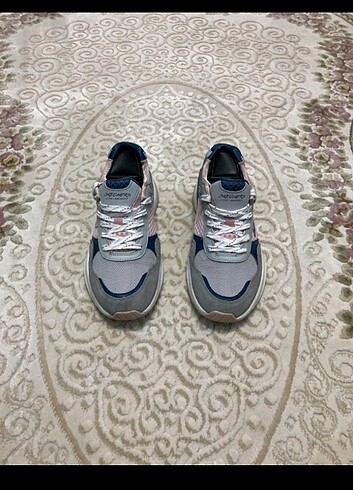 Skechers ayakkabı