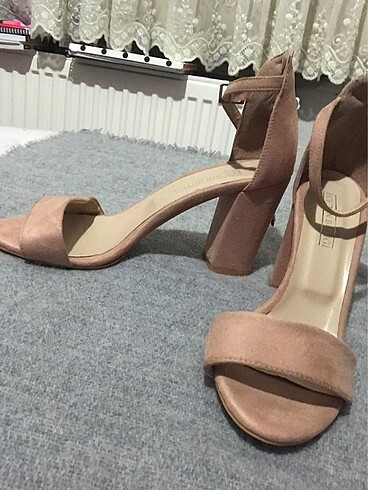 Bershka Topuklu Ayakkabı