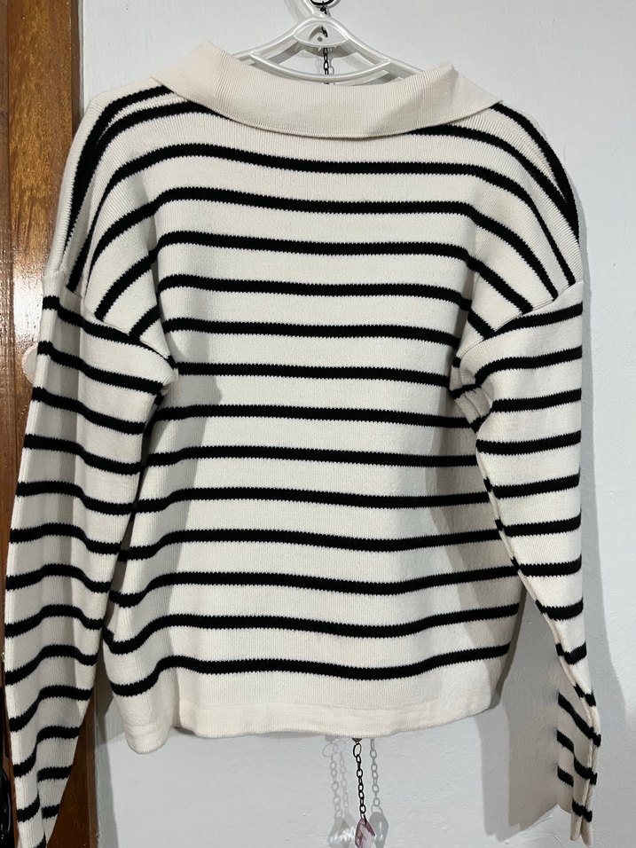 V Yaka Çizgili Triko Kadın Kazak - Görsel 3