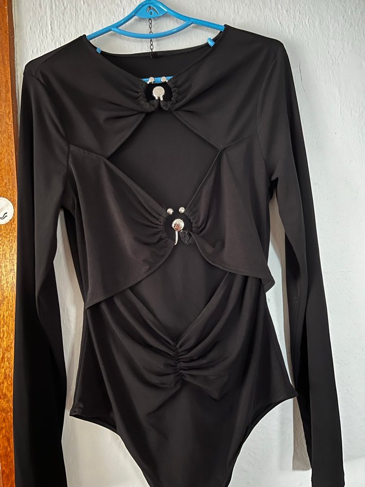 Siyah V Yaka Uzun Kollu Kadın Bluz - Görsel 4