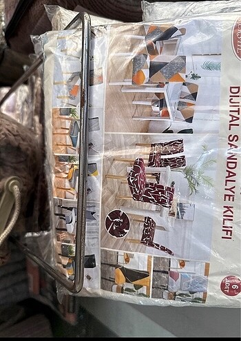 Diğer 6 adet kadife sandalye kılıfı Likralı