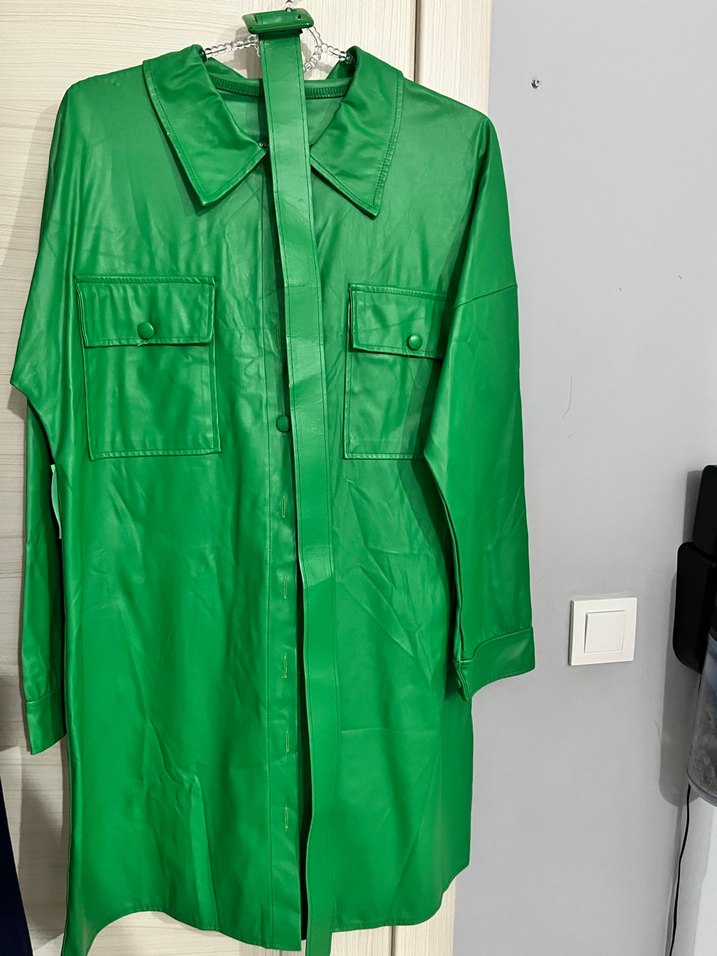 Kadın Yeşil Uzun Deri Kemerli Ceket - Görsel 2