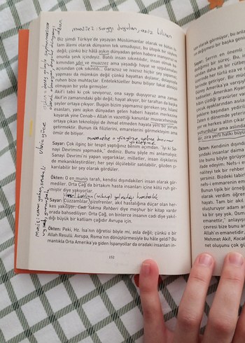 Beden Renk Aşk ile Ânı Seyretmek - Yavaşla -Kemal Sayar & Sadettin Ökten