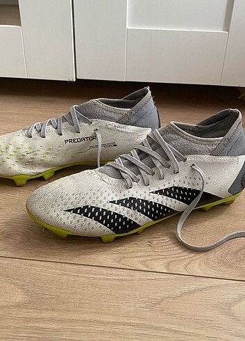 Adidas football ayakkabı predator