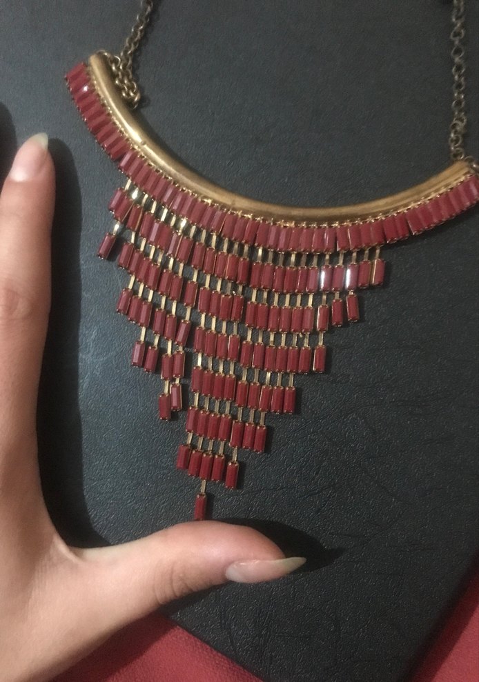 Uzun Parlak Kırmızı Boncuklu Bohem Kolye - Görsel 2