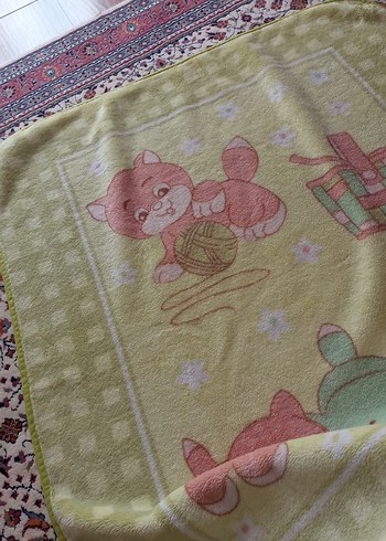 Çok Renkli Çocuk Battaniyesi - Görsel 2