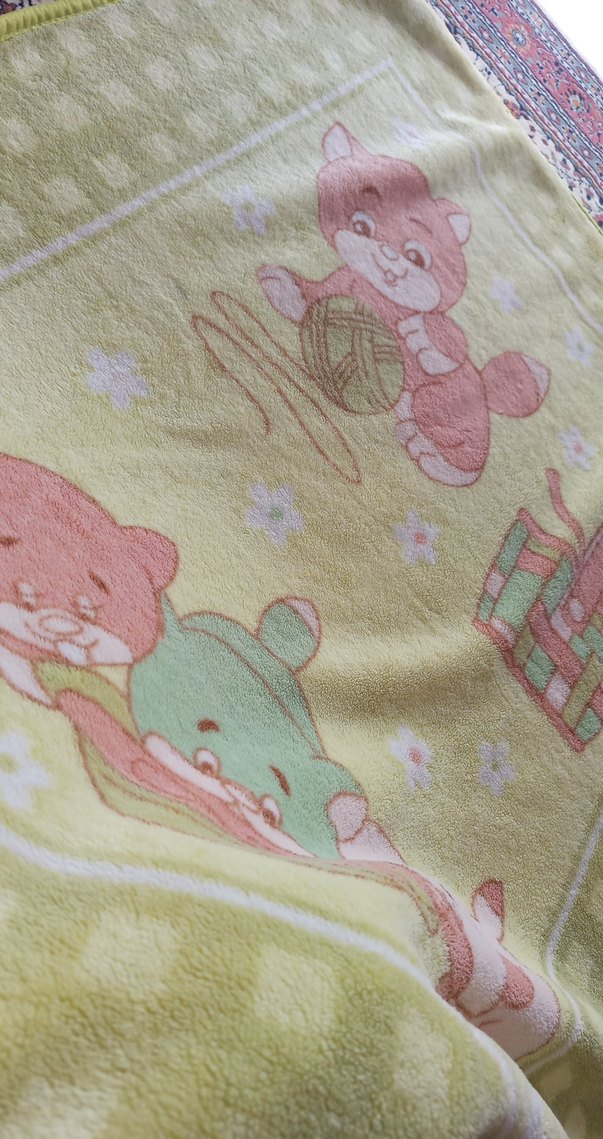 Çok Renkli Çocuk Battaniyesi - Görsel 4