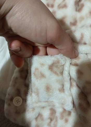 Kürklü Kapüşonlu Kız Çocuk Mont - Görsel 9