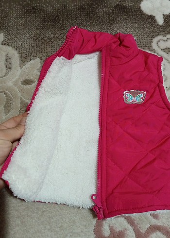 Kız Çocuk Pembe Kürklü Nakışlı Yelek - Görsel 5