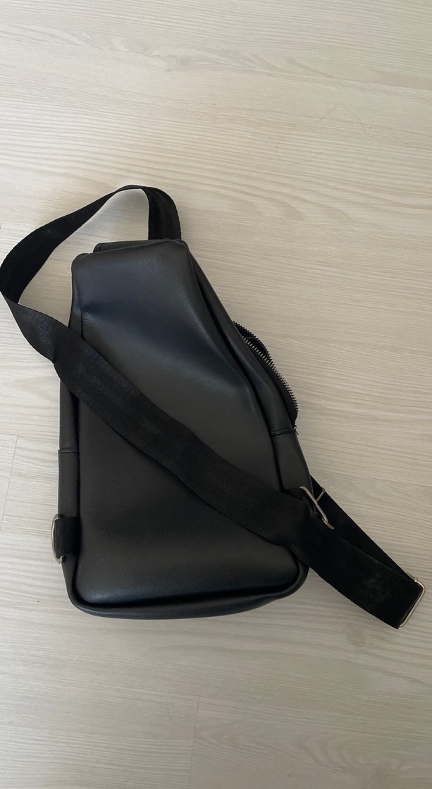 Siyah Deri Kadın Biker Çapraz Çanta - Görsel 2