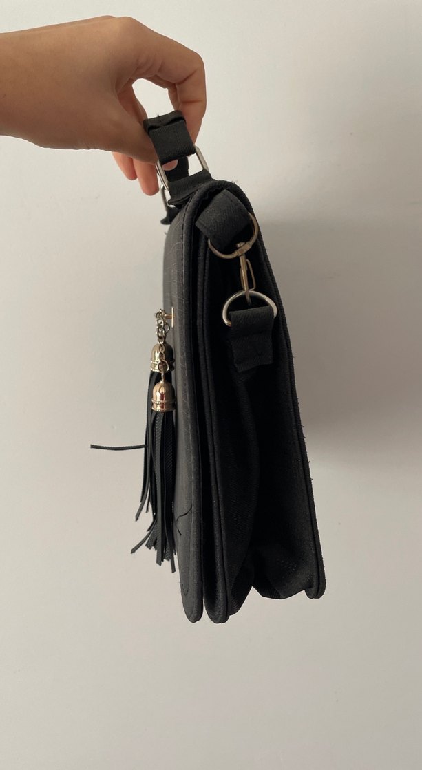 Siyah Süet Püsküllü Kadın Çanta - Görsel 3